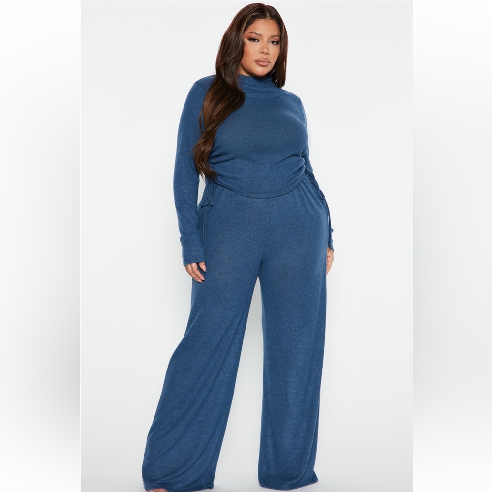 Fashion Nova lounge set